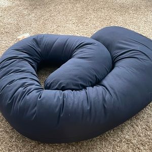 Snoogle Total Body Pillow